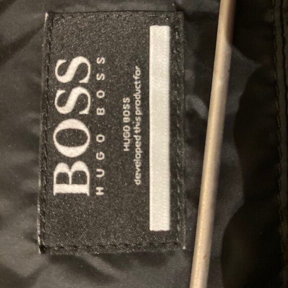 Hugo Boss AMG Mercedes Petronas Team Issue Winter Jacket Coat Size Euro 50 - Picture 5 of 10